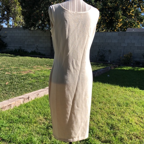 Gorgeous custom made Mother of the bride knit dress by El Ana. Perfect weddings - Picture 9 of 17